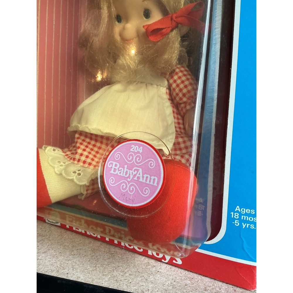 Fisher Price Vintage 1973 doll Mary Lapsitter 200 Red White Gingham W/ Apron box - Picture 7 of 7